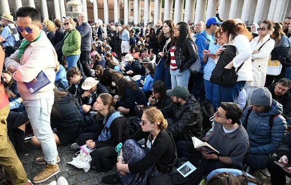 Vatikan Papa'yı uğurluyor! Dünya liderleri Roma’da